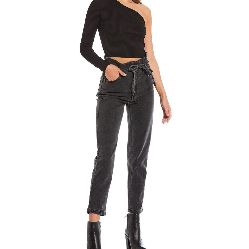 NWT Gianni Bini black denim straight leg high waisted belted paper bag cropped